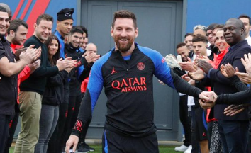 Claim! Messi 's father talks about Al Hilal playing $300 million a year
